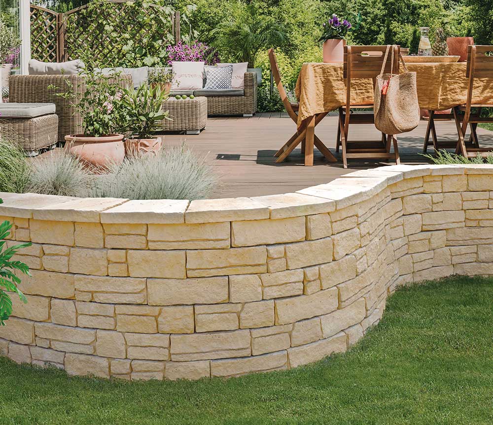 SK MKT PHO CPS LAN SEM Bradstone Mountain Block pieskovcova 01